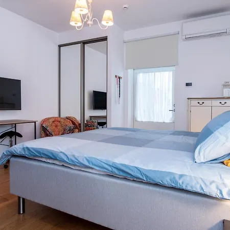 Cozy Place L Perfect Location Parnu Exterior photo