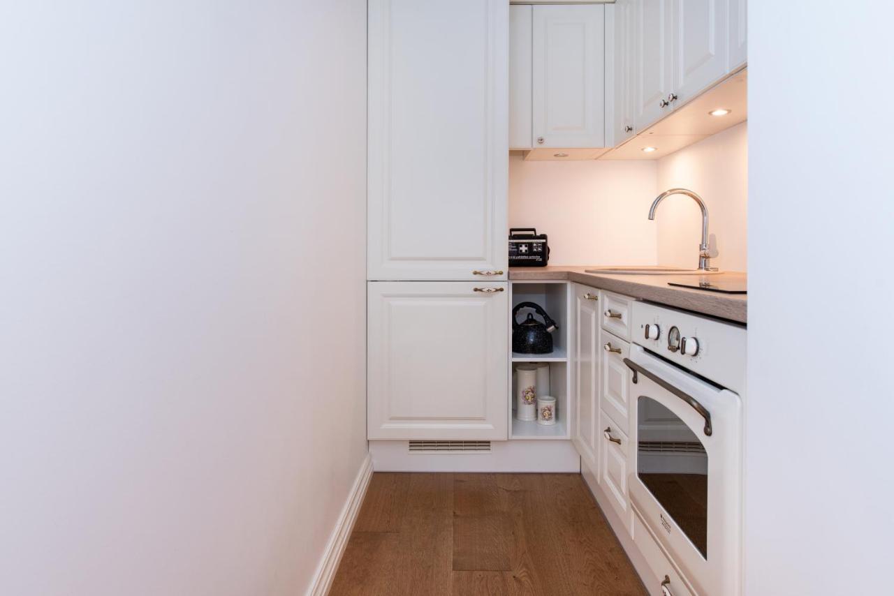 Cozy Place L Perfect Location Apartment *